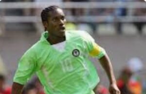 Jay-Jay Okocha, une légende du football africain, devient ambassadeur de la CAF