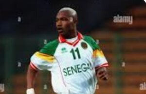 :El Hadji Ousseynou Diouf, légende sénégalaise, parmi les pionniers du Programme des Ambassadeurs de la CAF