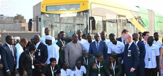 Inauguration du Bus Rapid Transit (BRT) à Guédiawaye : Une Révolution dans le Transport Urbain de Dakar