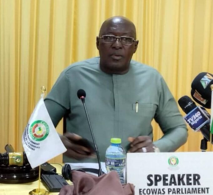 Mission parlementaire de haut niveau de la CEDEAO au Sénégal : Pour la stabilité politique et la démocratie