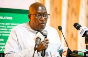 Le Président du parlement de la CEDEAO, Dr Sidie Mohamed Tunis, réaffirme son engagement en faveur de l’autonomisation des jeunes