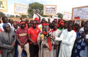 Ngogom: Les populations locales défendent leurs terres contre ce qu’ils appellent l’accaparement municipal