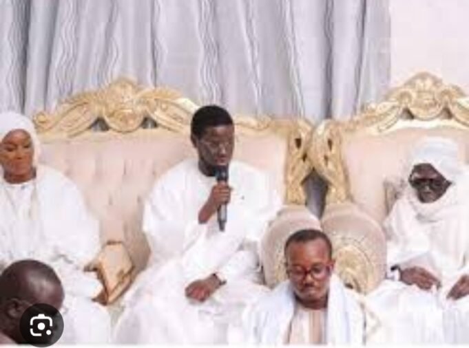 Touba: le chef de l’État réitère au khalife sa volonté de régler le problème de l’eau et de l’assainissement