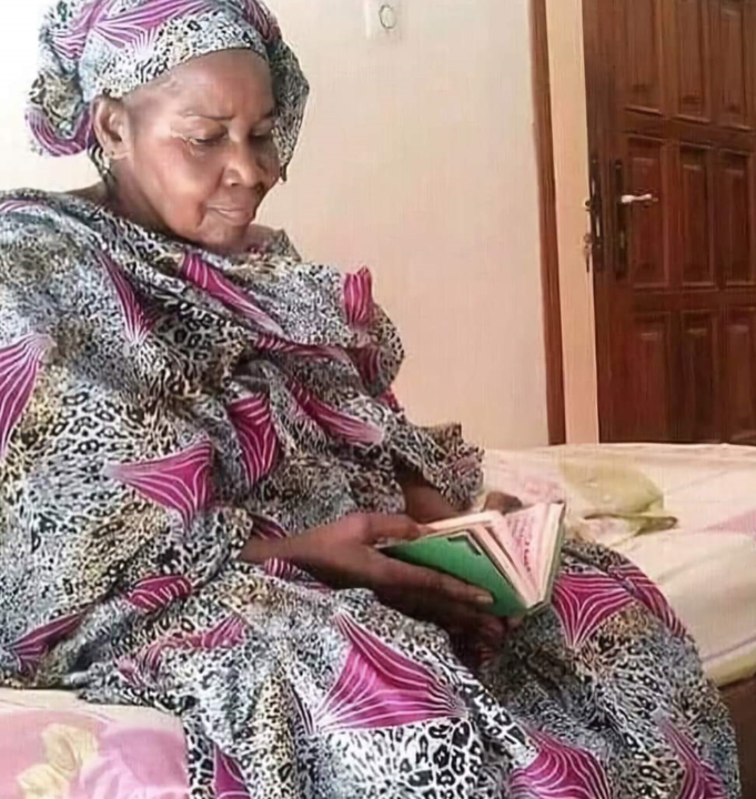 Touba en Deuil : Sokhna Walo Mbacké, Fille Aînée de Serigne Saliou Mbacké, Rappelée à Dieu