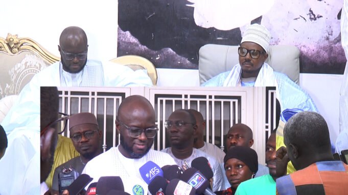 Le ministre des transports El Malick Ndiaye mobilise 243 bus Dakar Dem Dik et des trains pour faciliter le déplacement des pèlerins venant à l’intérieur du pays