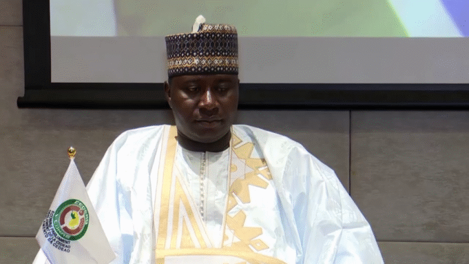 CEDEAO : À Banjul, un appel à la réforme pour surmonter la fracture régionale