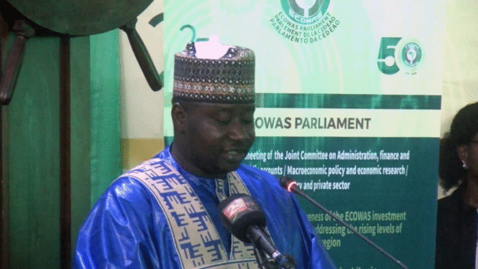 Monrovia : l’honorable Billay G. Tunkara relance le débat sur l’efficacité de la politique d’investissement de la CEDEAO