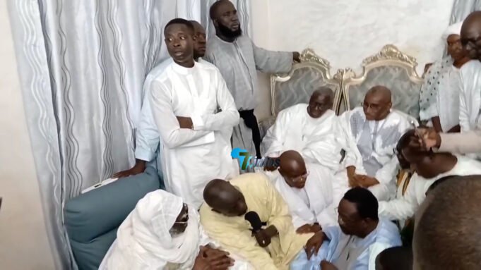 MAGAL TOUBA :Le président de l’ APR Macky Sall a dépêché une forte délégation dans à Touba.