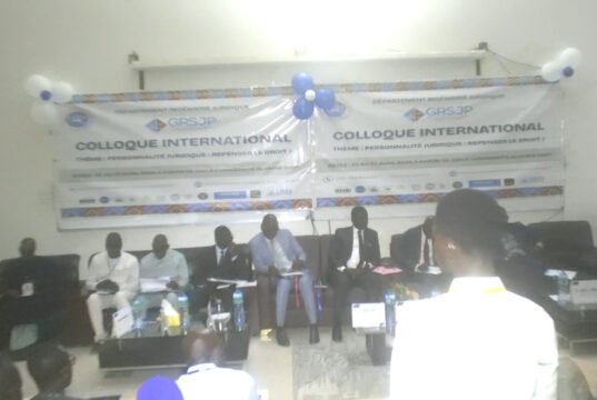 Repenser le droit à l’ère des mutations sociales : les juristes en quête d’un modèle enraciné dans les réalités africaines