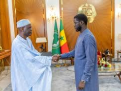 Sénégal : le Premier ministre Ahmadou Alamine Mohamed Lo dévoile un gouvernement de 30 ministres